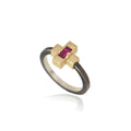 Plus Ring Goud en Geoxideerd Zilver met Robijn