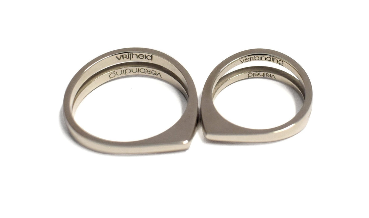 Geometrische V trouwringen custom made